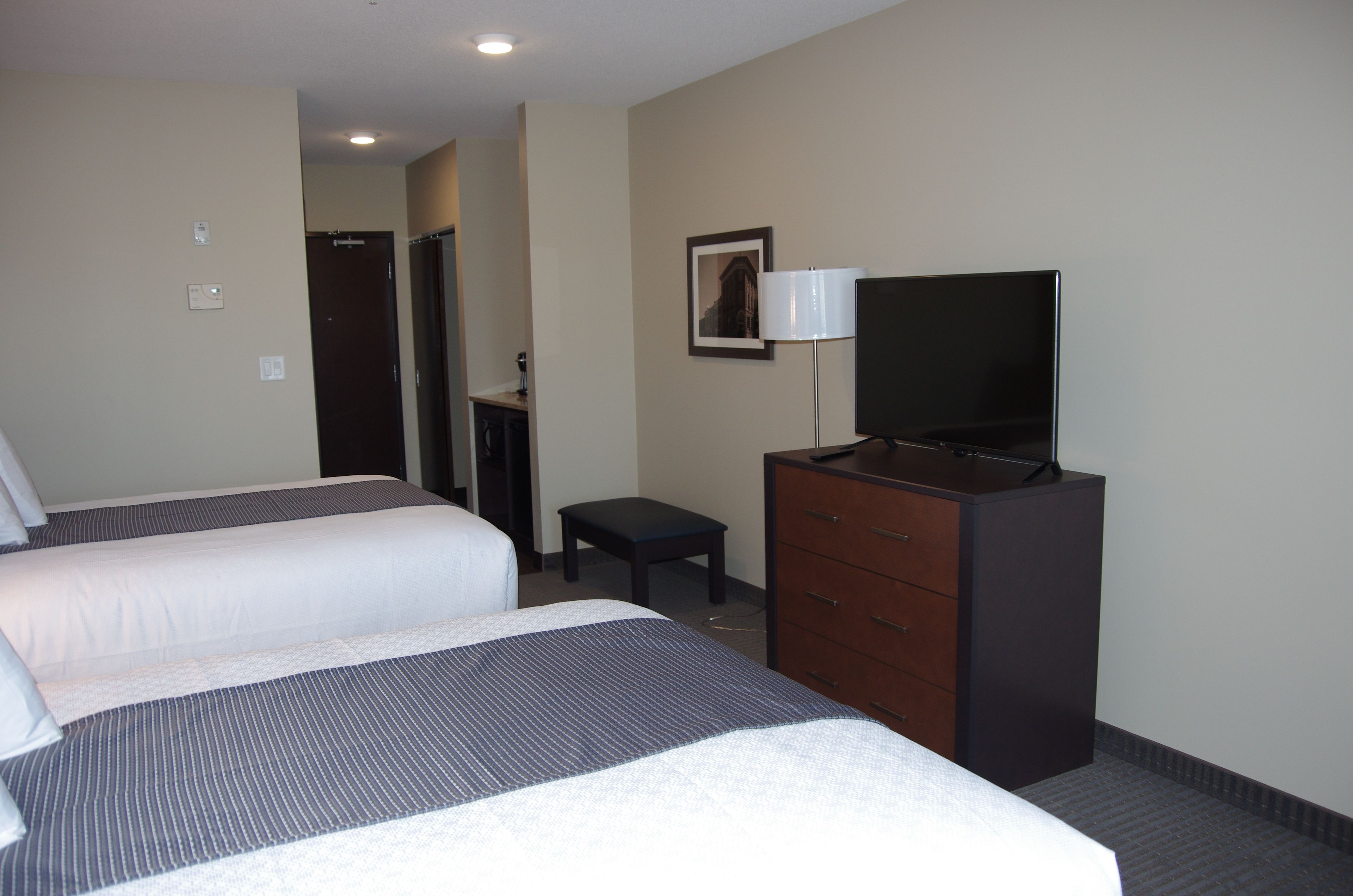 desk, laptop workspace, soundproofing, iron/ironing board