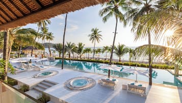 Suite with Jacuzzi, Ocean View | View from room