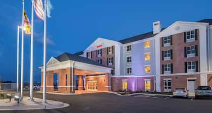 Fairfield Inn & Suites by Marriott Easton