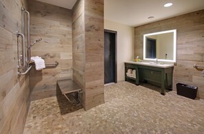 Rainfall showerhead, free toiletries, hair dryer, towels