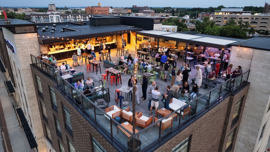 Hotel Indigo Traverse City by IHG