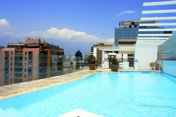 Front of property - Alto Lyon Departamentos (Santiago)