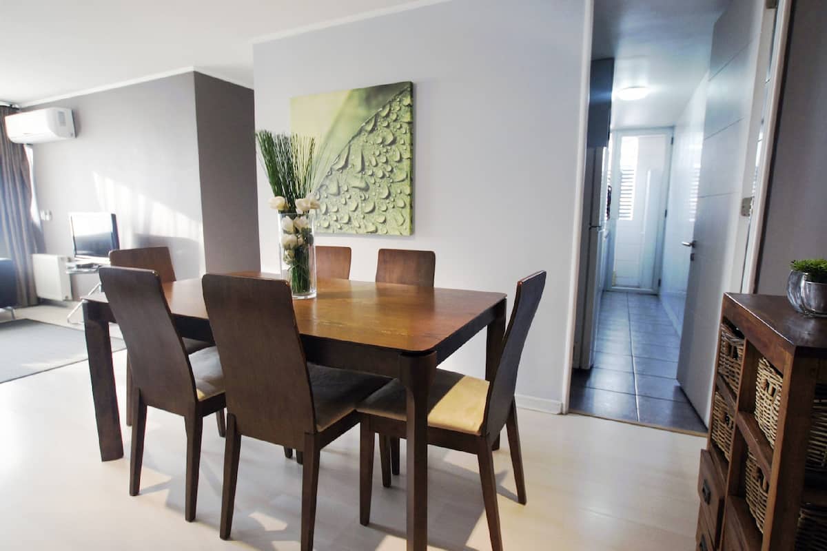 Superior-Apartment, 2 Schlafzimmer | Wohnzimmer