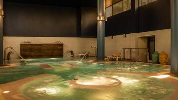 Sauna, bilik wap, mandi tangas / hammam, rawatan badan, aromaterapi