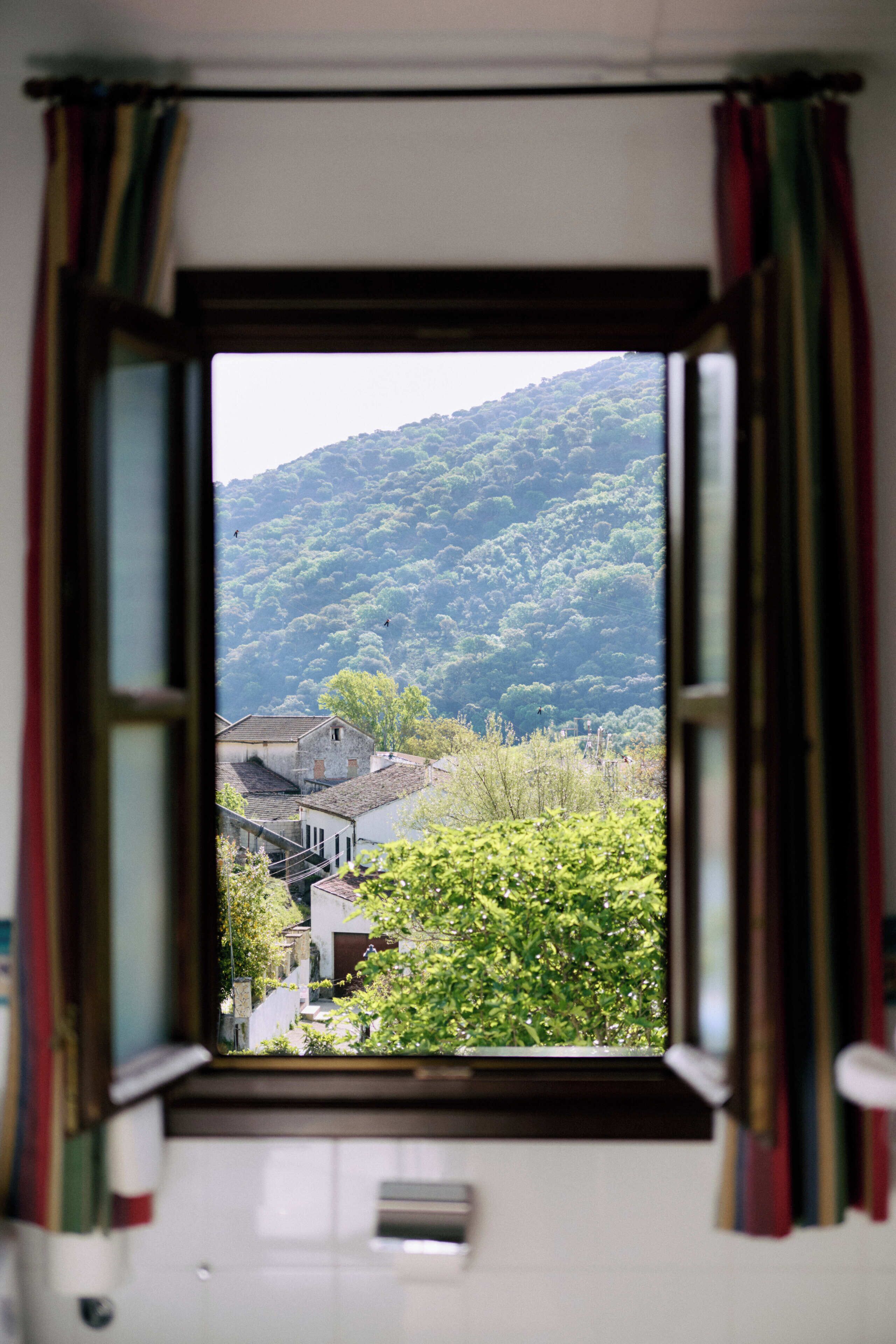 Junior Suite | Bathroom | Free toiletries, hair dryer, towels, soap