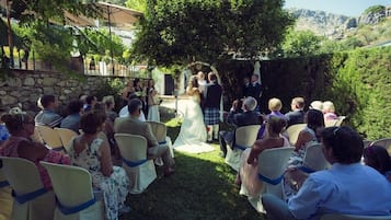 Área de bodas al aire libre