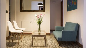 Sala de estar en el lobby