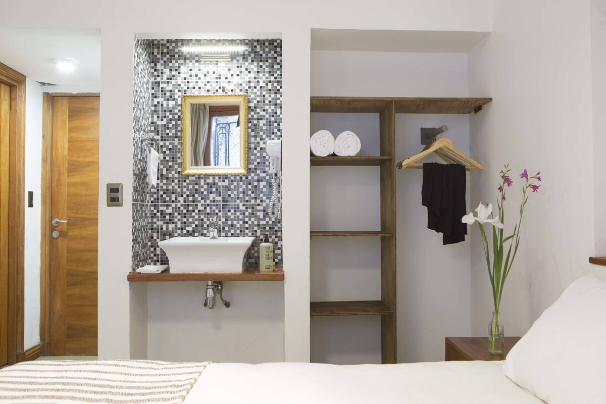 Standard Double Room | Hypo-allergenic bedding available, minibar, in-room safe