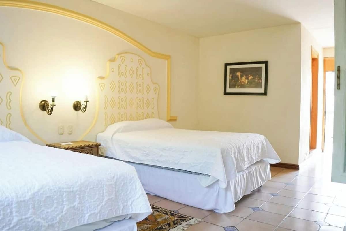 Standard Room | 1 bedroom, in-room safe, blackout curtains, free WiFi