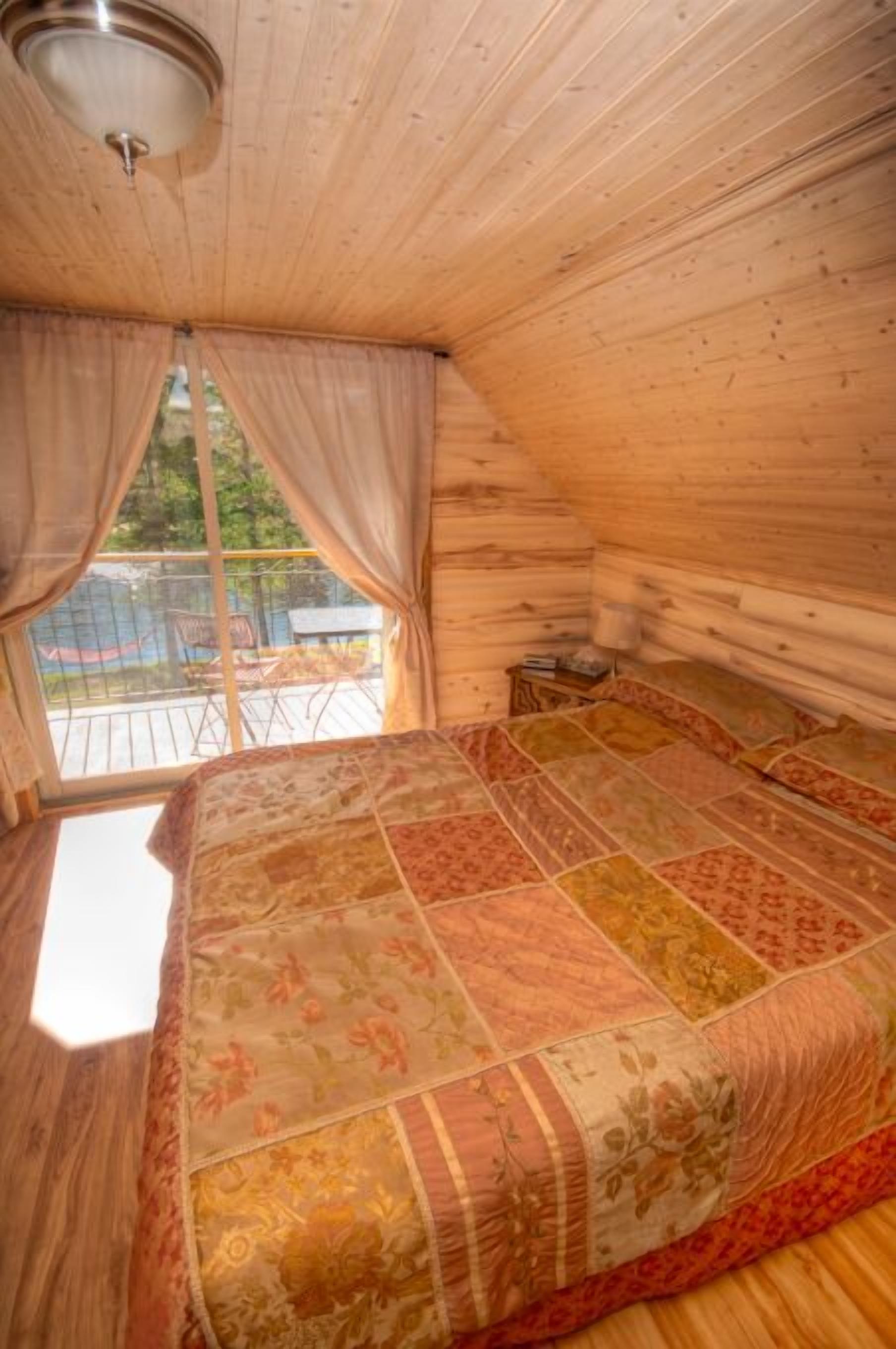 Chalet, 2 Bedrooms (Tremblay)