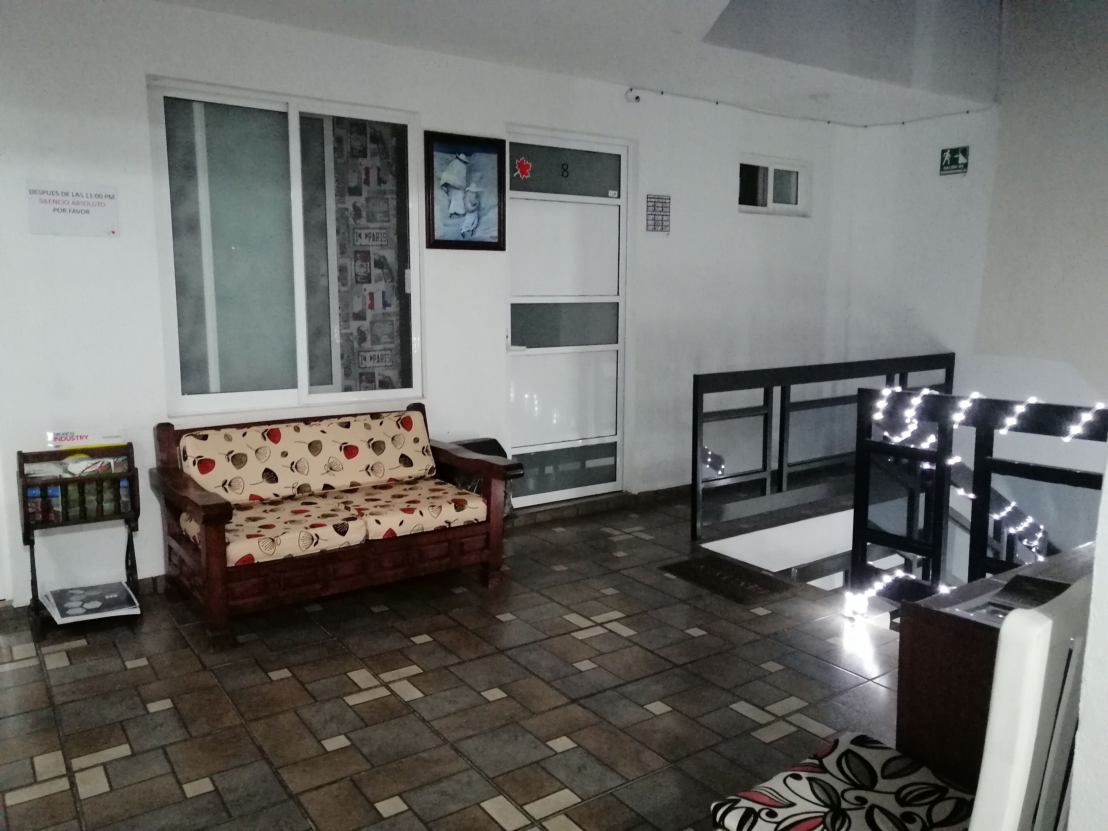 Photo - Hostal Maple