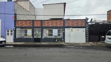 Fachada del alojamiento