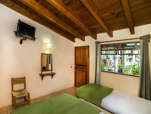 Tripla Standard | Wi-Fi gratuito, lenzuola