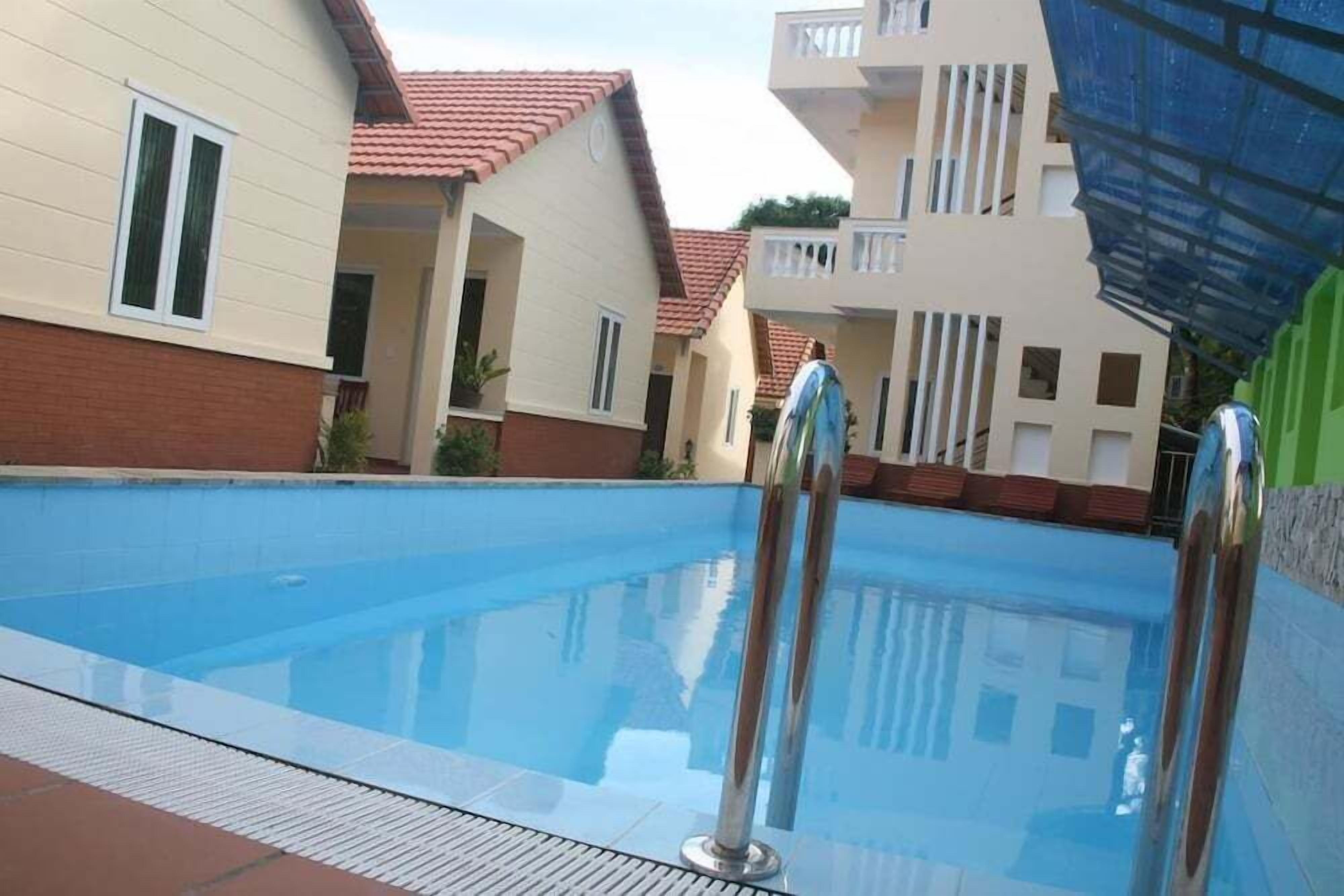 Udendørs pool