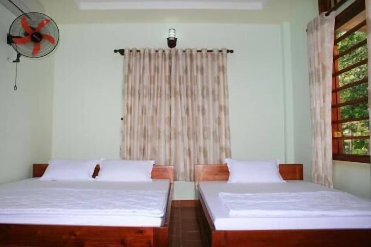Triple Bungalow | In-room safe, free WiFi