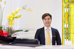Check-in/check-out kiosk - Silk Path Boutique Hanoi (Hanoi)