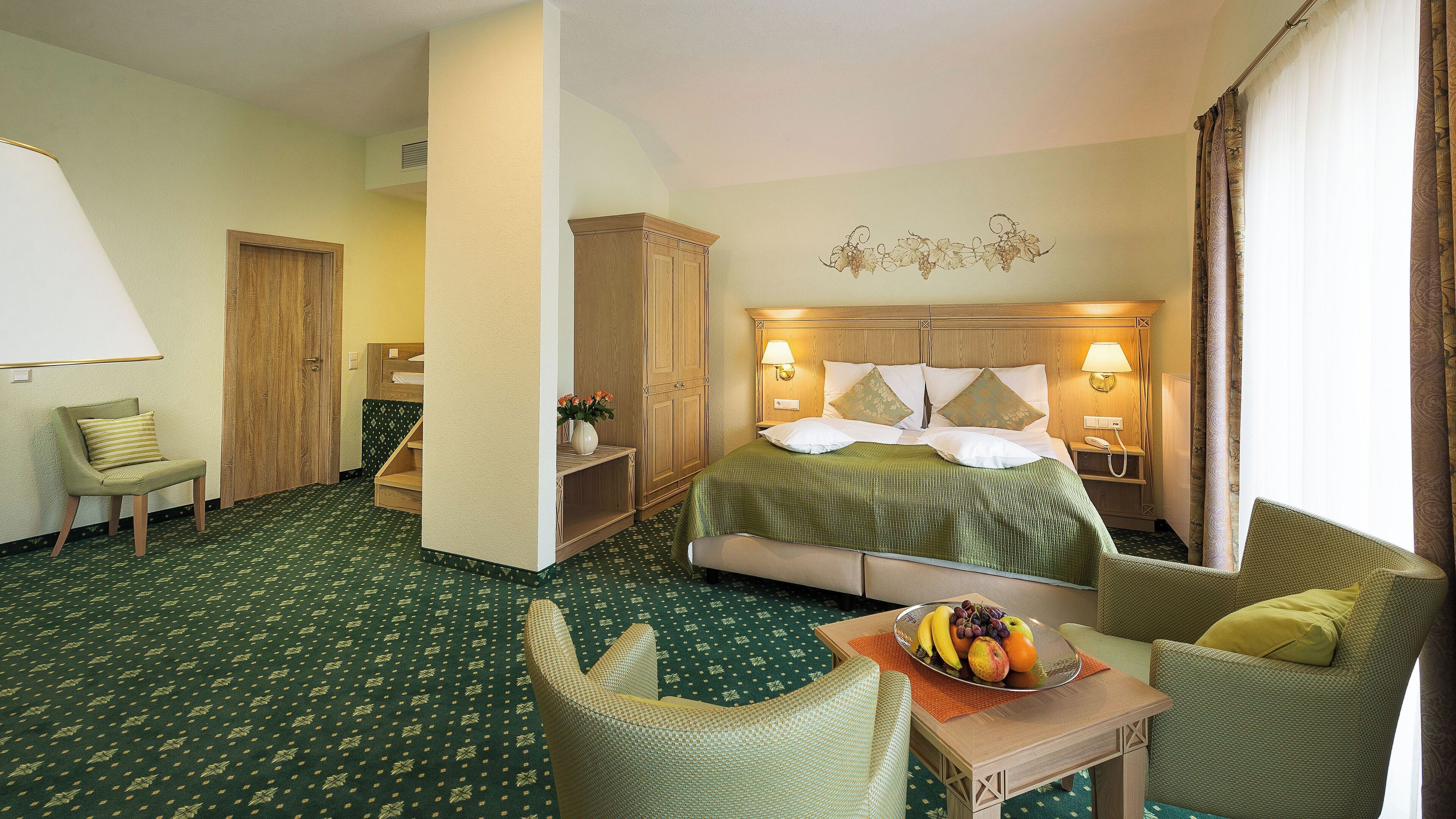 Junior Suite, Balcony | Premium bedding, in-room safe, desk, soundproofing