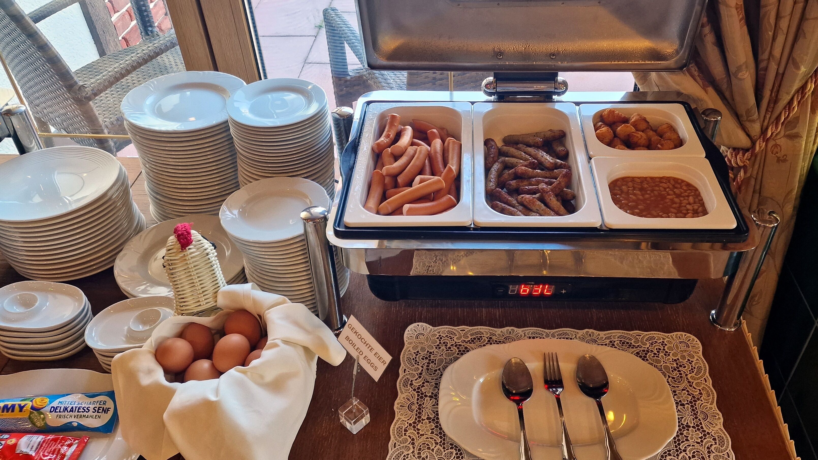 Morgenmadsbuffet hver dag (14.50 EUR pr. person)