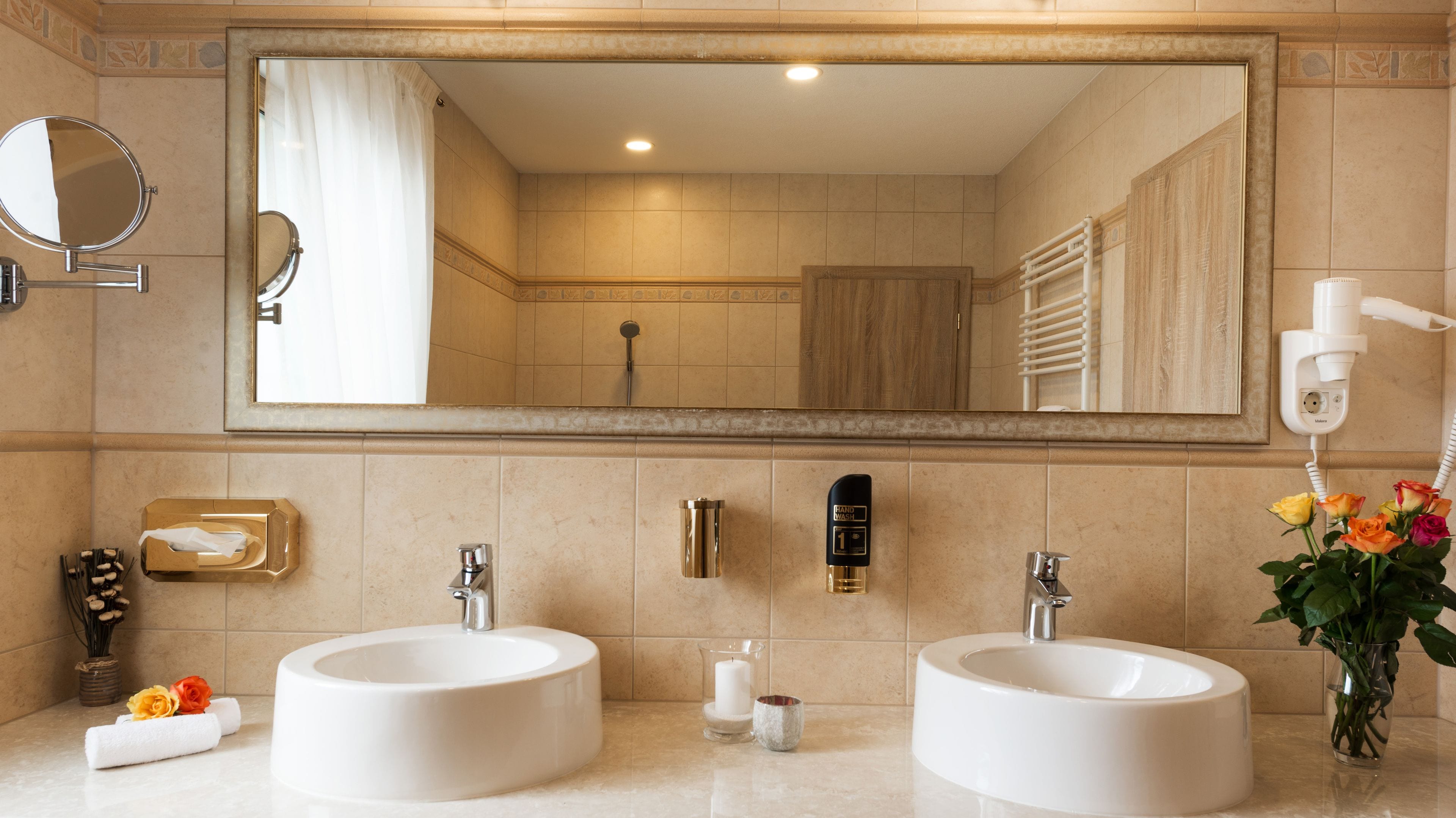 family suite, terrace | 2 bedrooms, premium bedding, in-room safe, desk