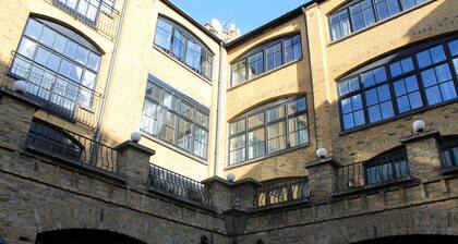 Acorn - Crawford House Apartments