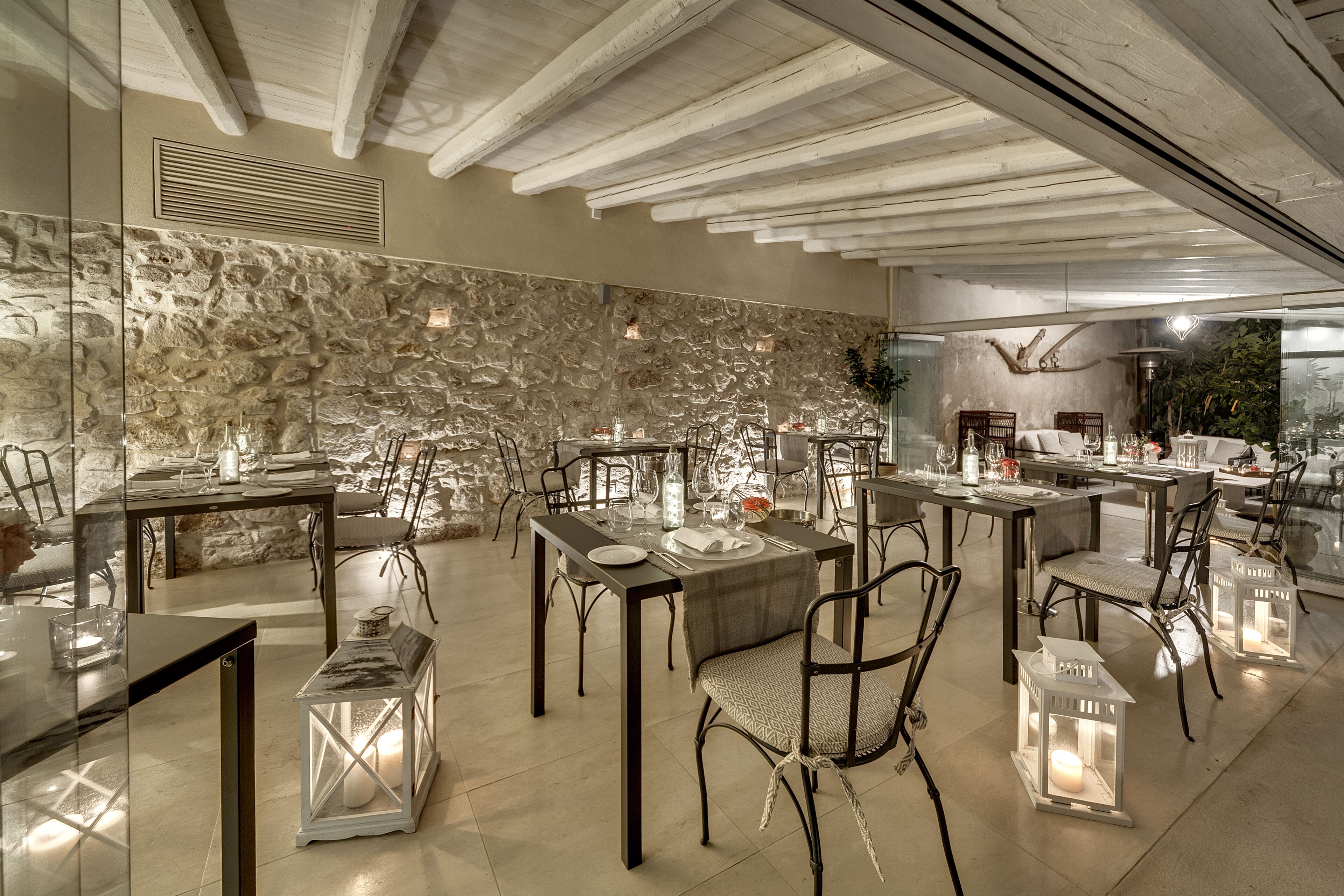 Se sirven desayunos, comidas, cenas y cocina internacional 