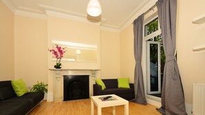 Unclassified image, 2 of 59, button - W14 Apartments (London)