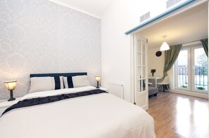 Standard Apartment, 1 Bedroom | Blackout curtains, iron/ironing board, free cots/infant beds, free WiFi - W14 Apartments (London)