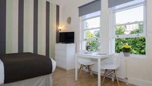 Unclassified image, 4 of 59, button - W14 Apartments (London)