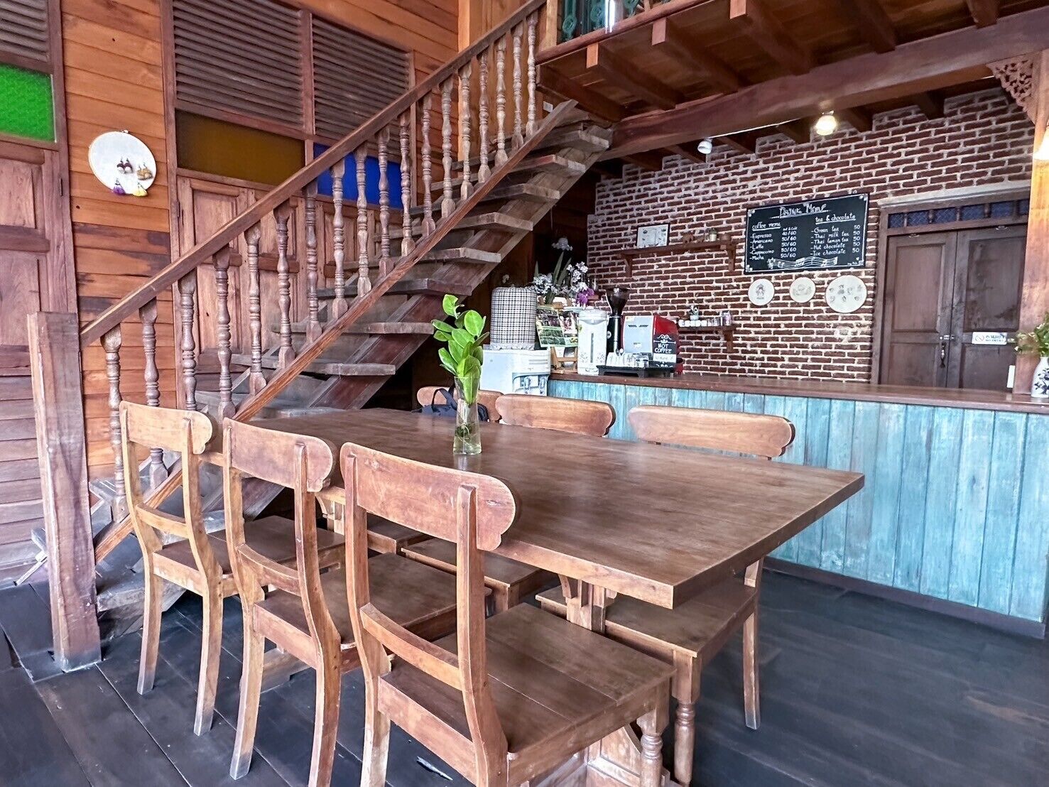 32-inch lcd tv with cable channels, tv