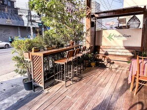 واجهة المنشأة