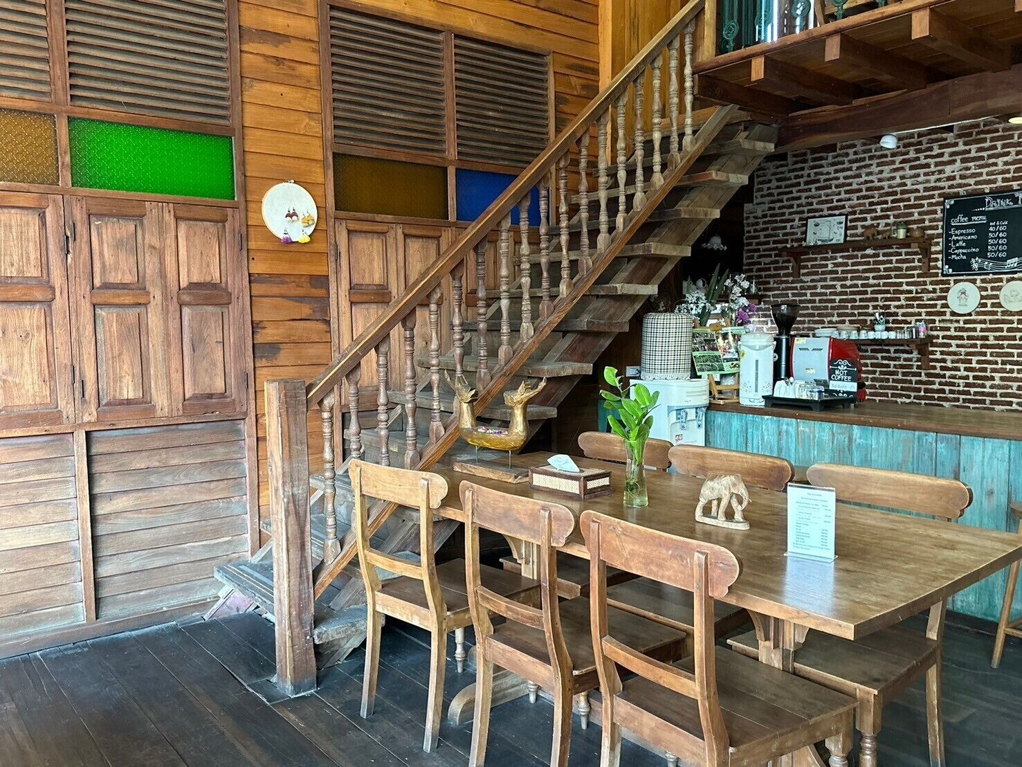 32-inch lcd tv with cable channels, tv