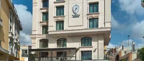 Façade de lâhĂ©bergement