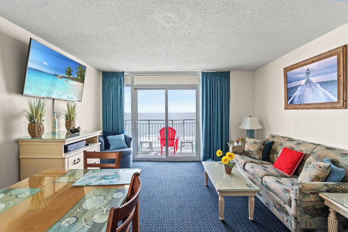 Condo, 2 Bedrooms, Ocean View, Oceanfront (611) | Living area | TV, DVD player