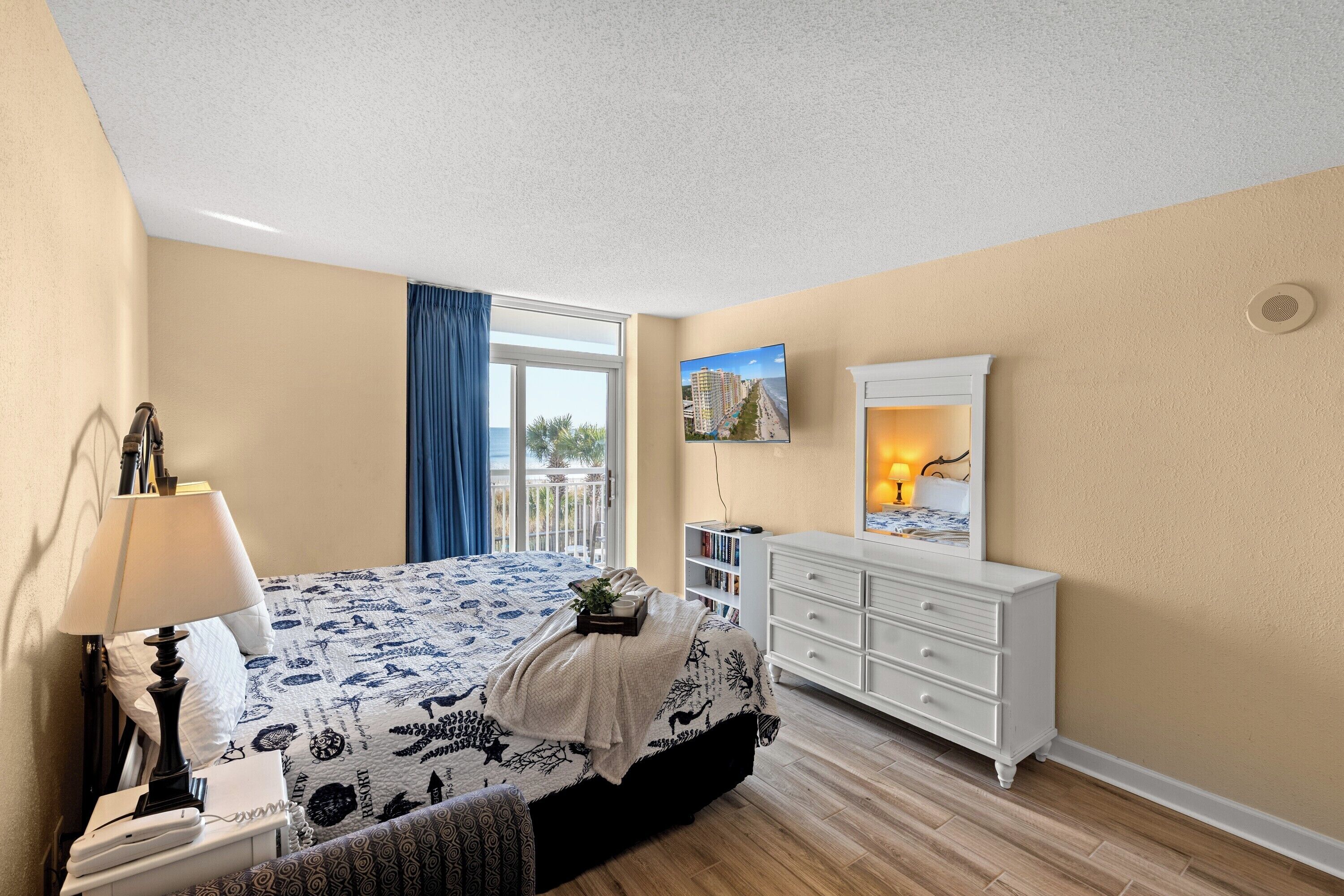 Condo, 2 Bedrooms, Ocean View, Oceanfront (240) | 1 間睡房、獨特設計、獨特裝修、免費 Wi-Fi