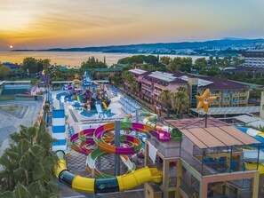 Water park - Lonicera World (Alanya)