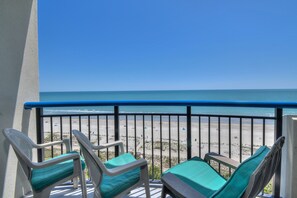 Condo, 1 Bedroom, Balcony, Oceanfront (932) | Balcony