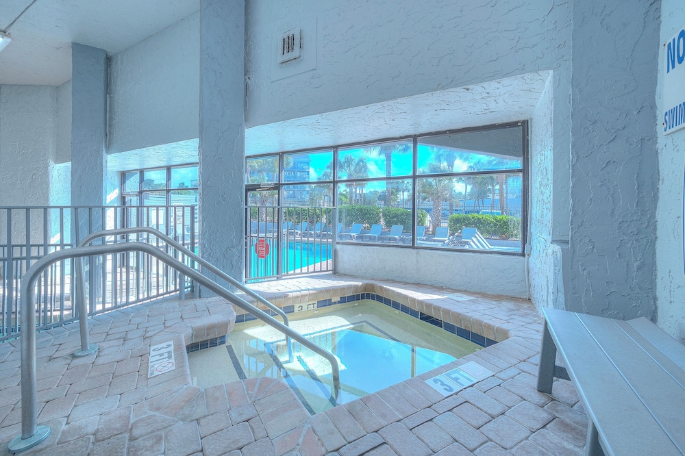 Bluewater Resort by null