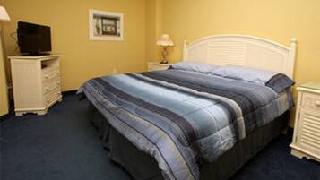 Condo, 1 Bedroom, Oceanfront | 1 bedroom, individually decorated, individually furnished, free WiFi