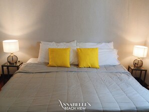 Caixa forta a l'habitació, decoració individual i mobiliari individual 