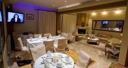 40 Platania Hotel