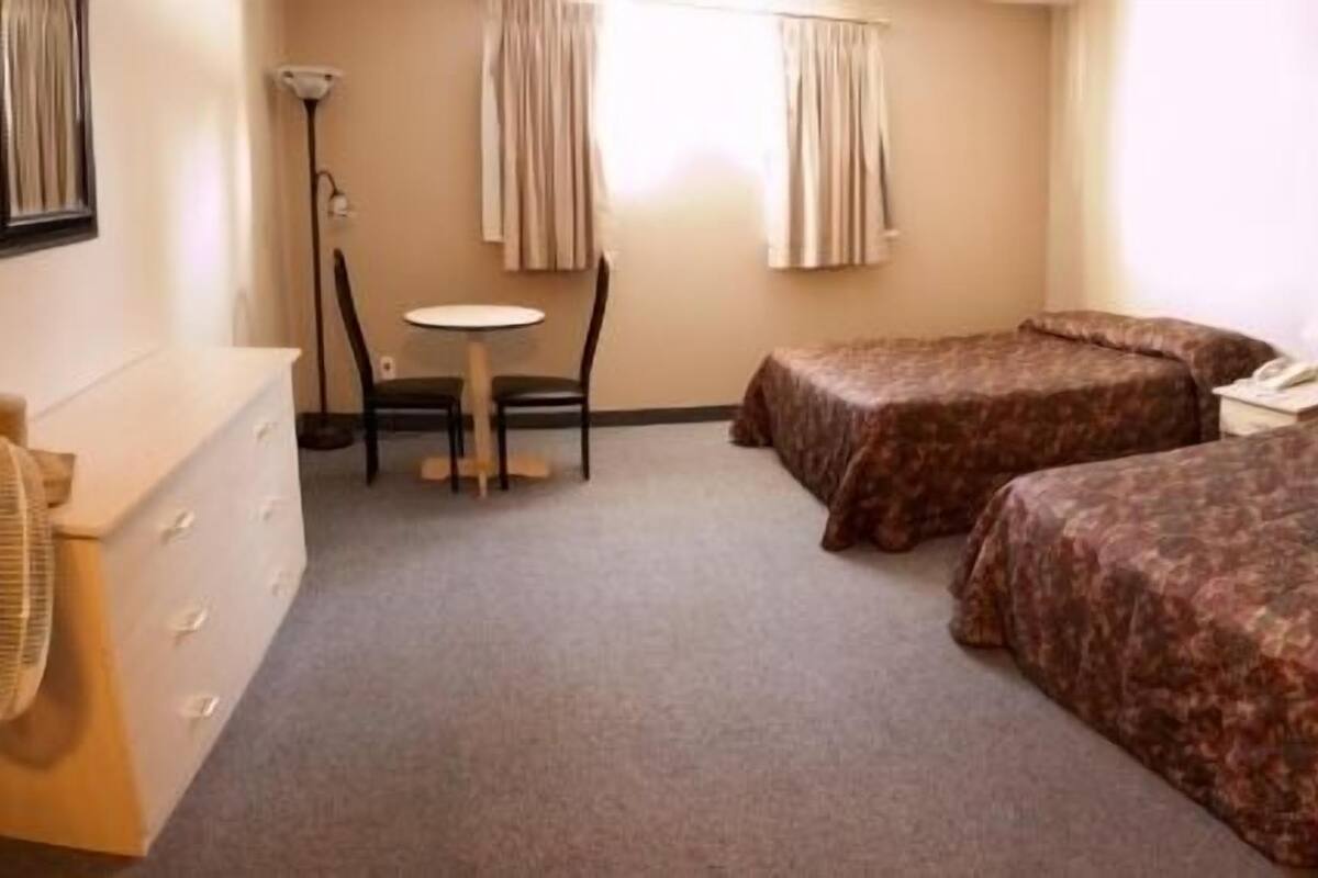 Standard Room, 2 Double Beds