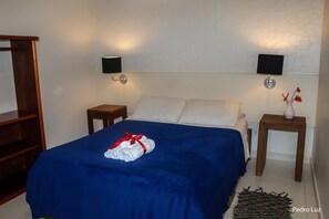 ห้องดับเบิล | มินิบาร์, โต๊ะทำงาน, พื้นที่ทำงานแบบใช้แล็ปท็อป, Wi-Fi ฟรี