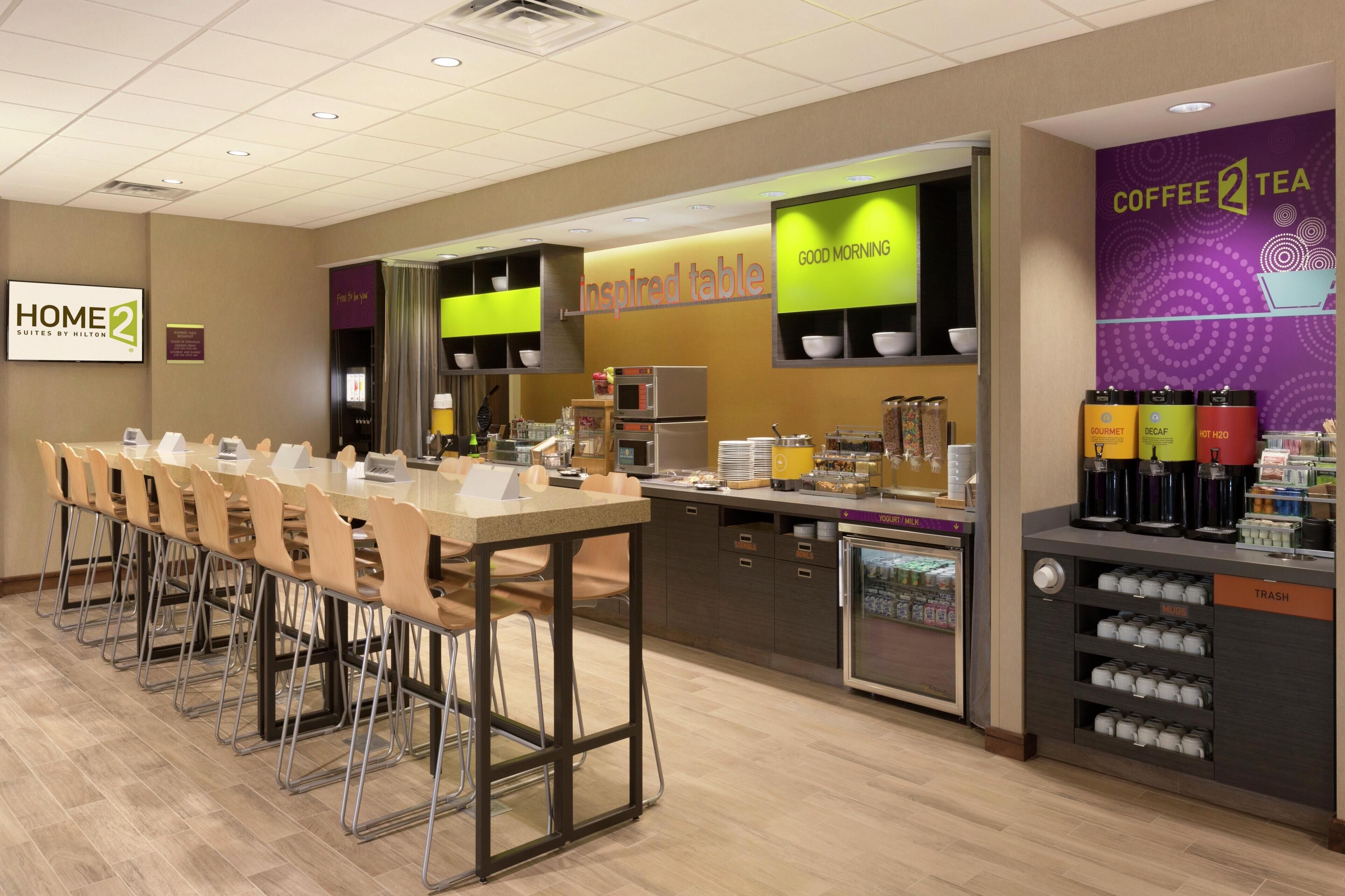 Free daily buffet breakfast 