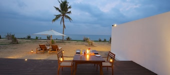 Jetwing Thalahena Villa