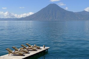 Roupas de cama premium, cofres nos quartos, Wi-Fi de cortesia