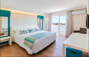 Minibar, in-room safe, desk, blackout curtains