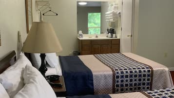 Standard Double Room, 2 Double Beds | Free WiFi, bed sheets
