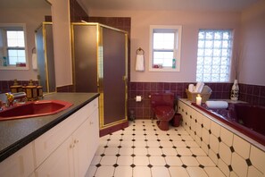 Bathroom - Eagle Close Executive Bed & Breakfast (Prince Rupert)