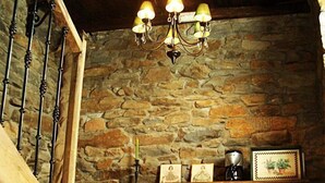 Unclassified image, 2 of 18, button - Hostal de Montaña La Aldeya (Villablino)