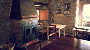 Unclassified image, 4 of 18, button - Hostal de Montaña La Aldeya (Villablino)